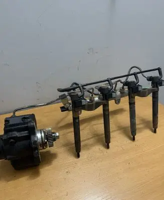SsangYong Rexton Fuel injection system set A6710170121 A6710700101