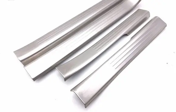 Bentley Flying Spur sill trim set (inner) 3W4863382P 3W4863381P