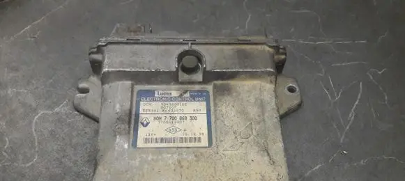 Renault Kangoo I Engine control unit/module ECU 7700111207