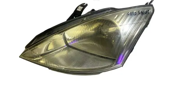 Ford Focus Headlight/headlamp XS4113006