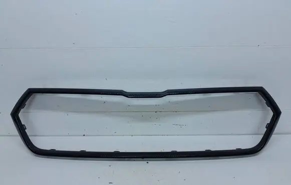Skoda Enyaq iV Front bumper upper radiator grill 5LA853761 5LE853761A
