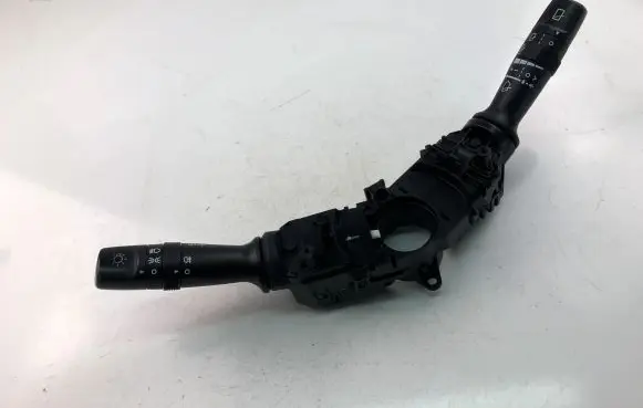 KIA Rio Indicator stalk 202008910