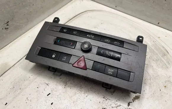 Peugeot 407 Climate control unit 96460251
