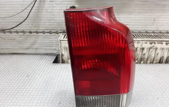 Volvo V70 Rear/tail lights