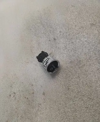 Toyota Prius (NHW20) Engine start stop button switch 15A710