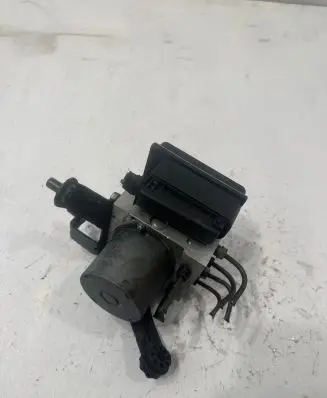 BMW 5 E60 E61 ABS Pump 0265950316 39110EQ491