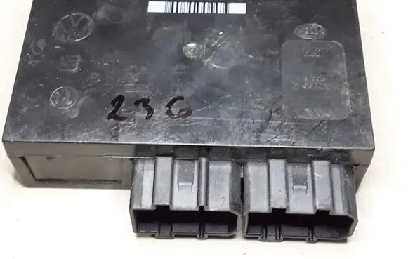Volkswagen Golf IV Central body control module 1C0962258J