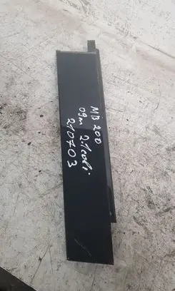 Mercedes-Benz E W212 Other rear door trim element 2126900487