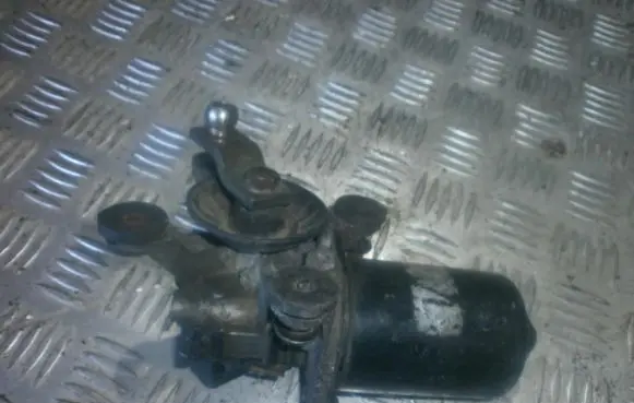 Hyundai Lantra II Wiper motor