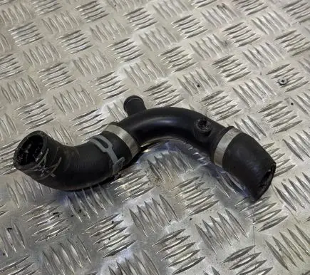 Volkswagen Golf Plus Engine coolant pipe/hose 3C0121087A