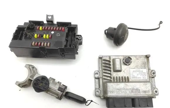 Citroen Jumper Engine ECU kit and lock set 9692366180 9809447780 1389975080
