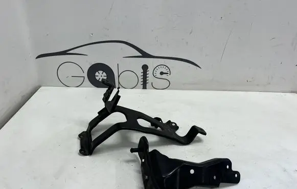 Honda CR-V ABS pump bracket 