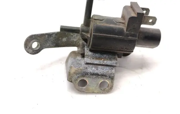 Mazda 929 Turbo solenoid valve