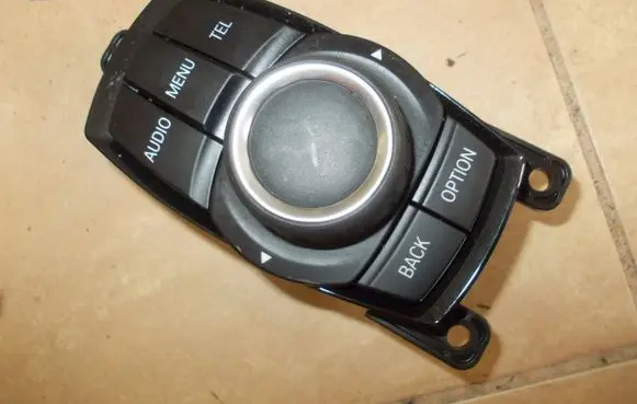 BMW 2 F45 Head unit multimedia control 9318781
