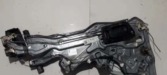 Renault Laguna I Sliding door window regulator with motor 7701672409