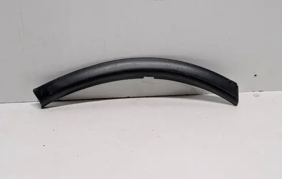 Mitsubishi Outlander Rear arch trim 144B45X 7407A315