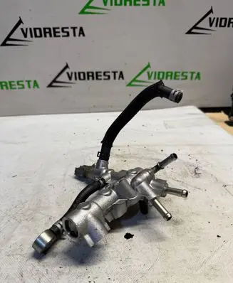 Mazda 6 Fuel distributor 