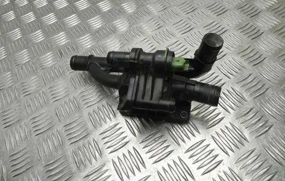 Ford B-MAX Thermostat housing 9820023280 VD13215