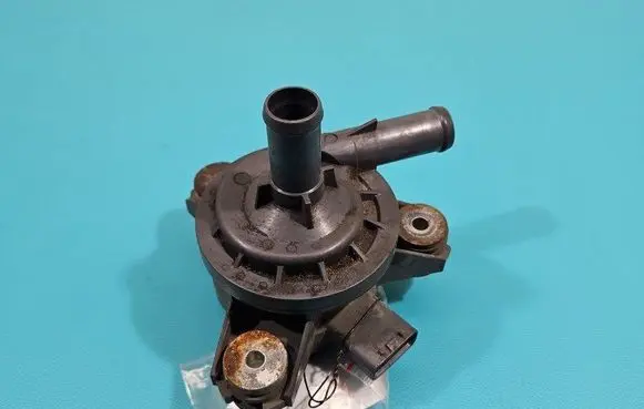 Toyota Auris 150 Electric auxiliary coolant/water pump G9040-47090 IMPRK1435990