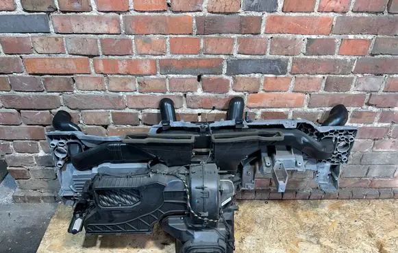 Interior heater climate box assembly
