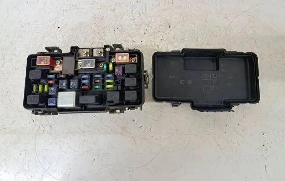 Honda CR-V Fuse box set
