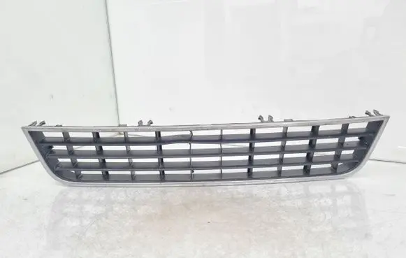 Audi A6 S6 C5 4B Front bumper lower grill 4B0807683L