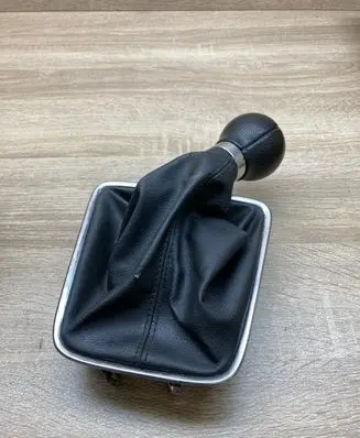 Volkswagen Tiguan Gear shift switch/knob VWTIGUANGEARKNOB