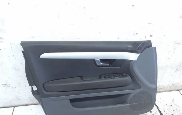 Seat Exeo (3R) Front door card panel trim 3R1867105