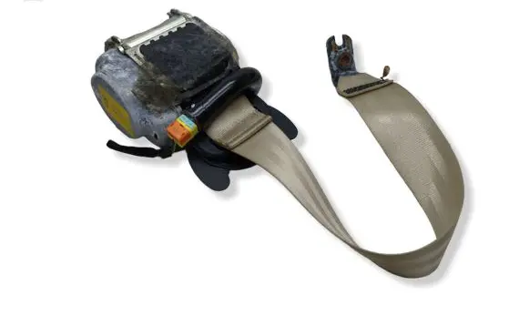 Audi Q7 4M Rear seatbelt 34133469