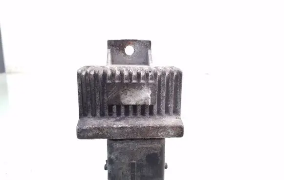 Peugeot Partner Glow plug pre-heat relay
