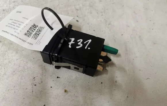 Skoda Superb B5 (3U) Seat heating switch 3U0963563