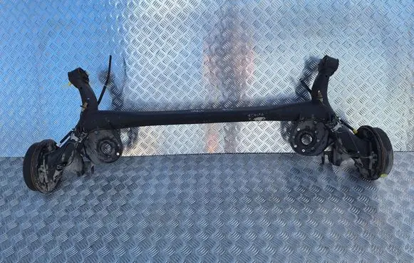 Toyota Yaris Rear axle beam S27725954