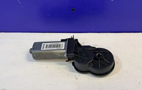 Jaguar XE Seat adjustment motor C84241100