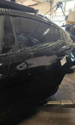 Maserati Ghibli Rear door 