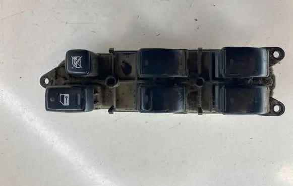 Toyota Avensis Verso Electric window control switch 514775 514569 8404044030