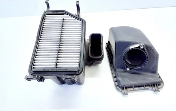 Air filter box
