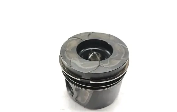 Opel Astra J Piston 10R18375