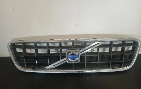 Volvo S60 Front bumper upper radiator grill 08693331