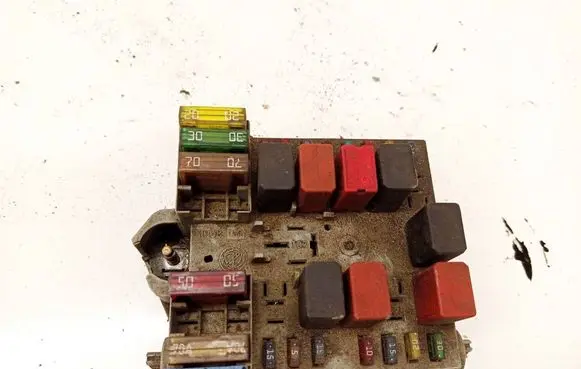 Fiat Stilo Fuse box set 11908