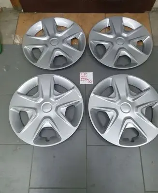 Ford Ecosport R16 wheel hub/cap/trim 
