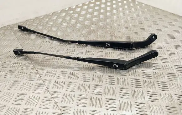 Audi A3 S3 8V Front wiper blade arm 8V1955407 8V1955408 3392126113