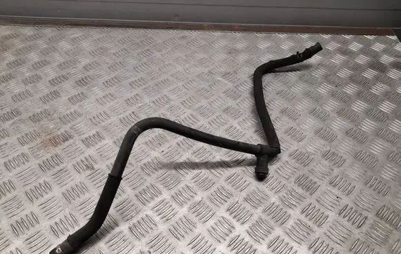 Audi A3 S3 8V Power steering hose/pipe/line 7L8422395A