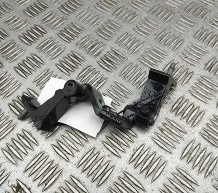 Rear door hinge set