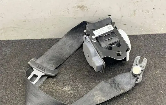 Audi A6 S6 C7 4G Rear seatbelt 4G8857805G TK92110714U