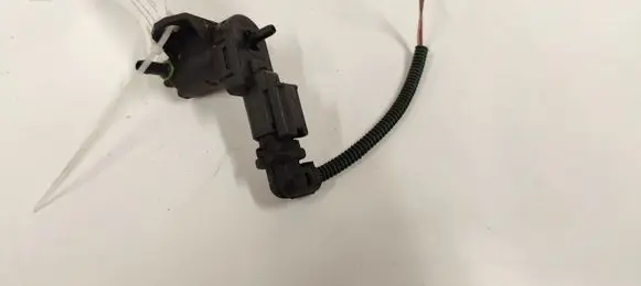 Peugeot 208 Turbo solenoid valve 9688124580