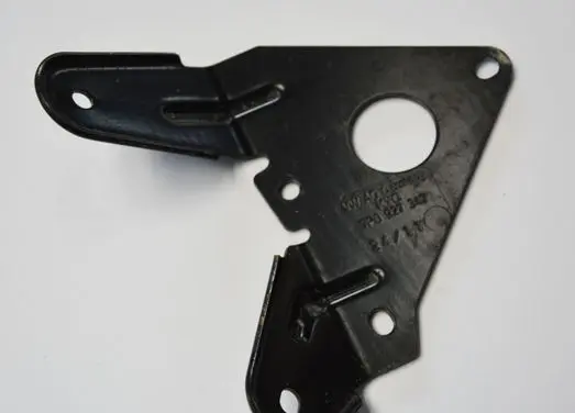 Volkswagen Touareg III Other engine part 7P0927347