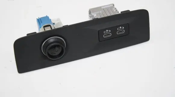 BMW X5 G05 USB socket connector 5A84163