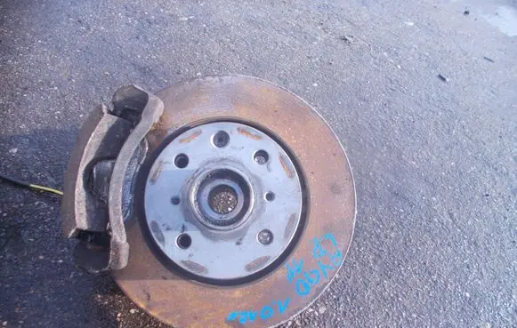 Toyota Aygo AB10 Front wheel hub spindle knuckle