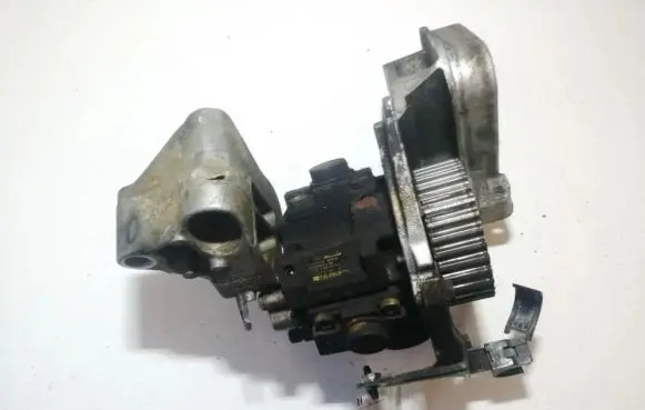 Suzuki Grand Vitara II Fuel injection high pressure pump 0445010148 h8200561664