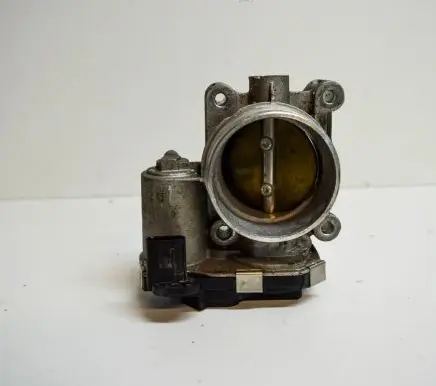 Chevrolet Camaro Throttle valve 12670837AA